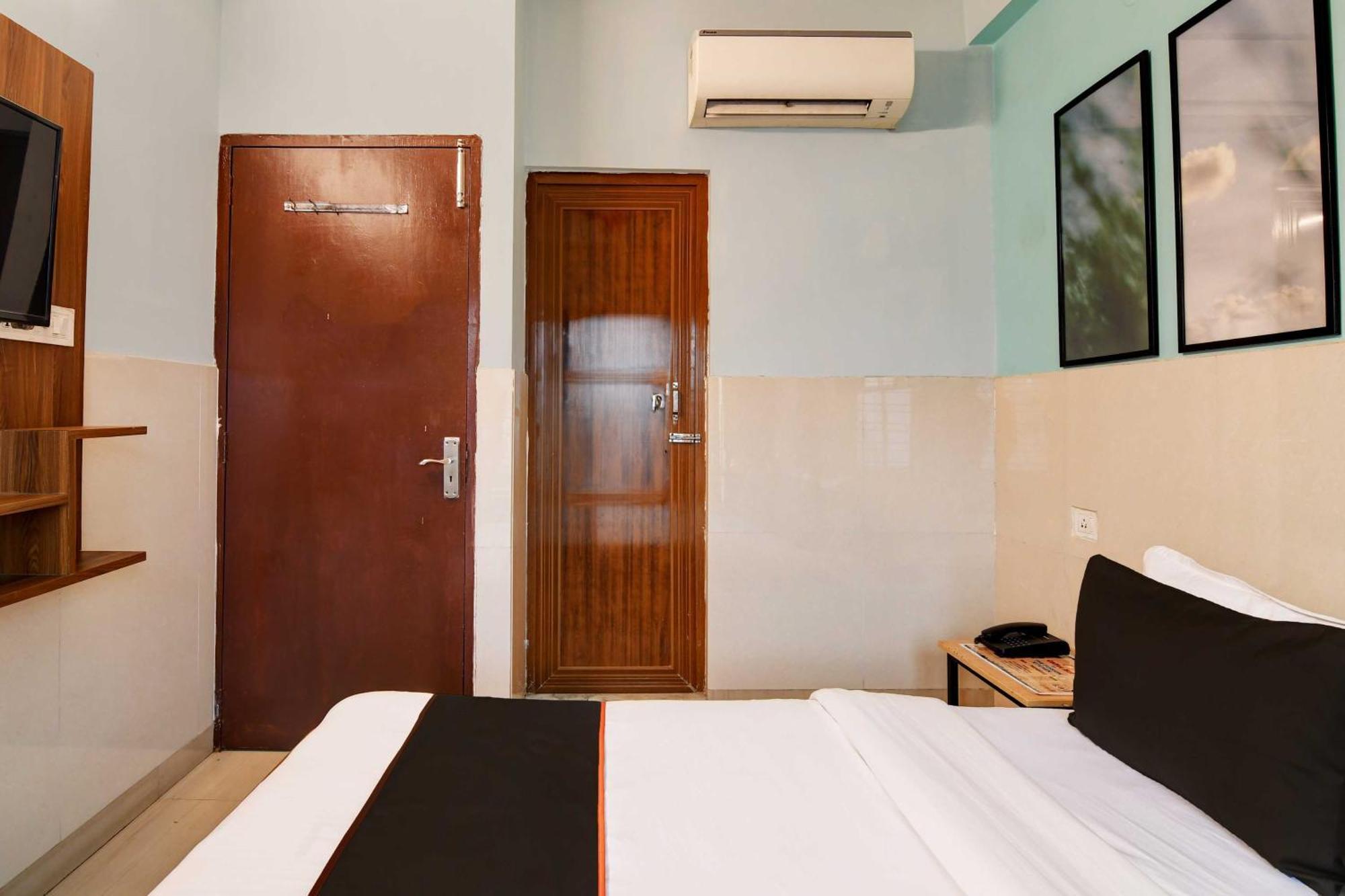 Hotel O New Kolkata Hotel Экстерьер фото